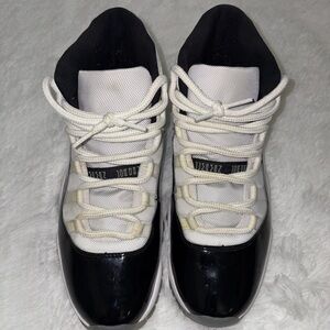 Air Jordan 11 Retro Concord (Mens)